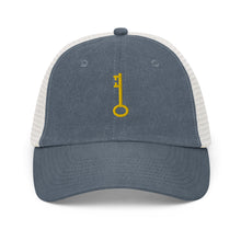 Load image into Gallery viewer, Pigment-dyed cap "Single Key (Embroidered)"