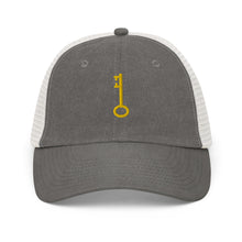 Load image into Gallery viewer, Pigment-dyed cap &quot;Single Key (Embroidered)&quot;

